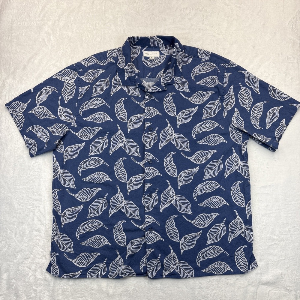 Free Assembly Mens Blue Leaf Print Camp Collar Shirt XL Resort Vacation